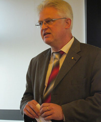 Leiter des Wasser- und Schifffahrtsamtes Cuxhaven Bernhard Meyer Leiter des Wasser- und Schifffahrtsamtes Cuxhaven Bernhard Meyer